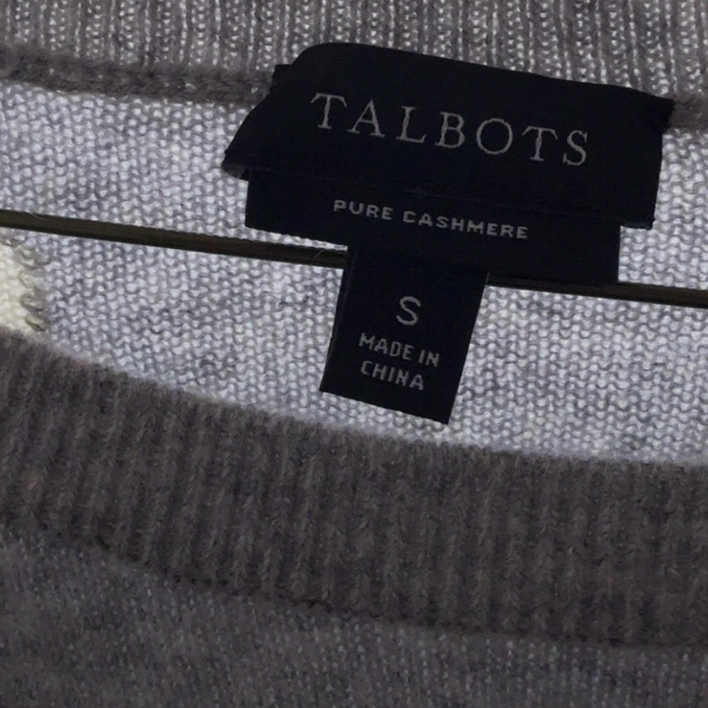 Talbots Gray Heart Pattern Cashmere Crewneck Swea… - image 2